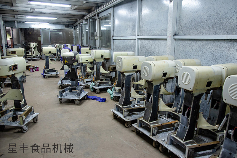 江西九江市食品机械厂家贴牌加工商用烘焙搅拌机